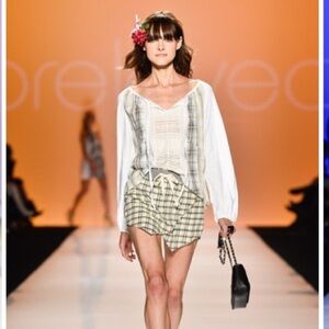 Preloved brand runway skort